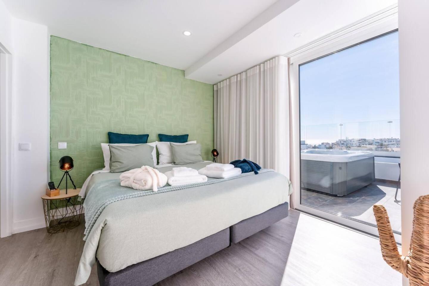 Malpique Heated Pool & Jacuzzi Guest House Albufeira Chambre photo
